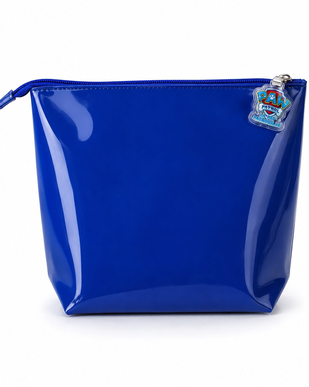 Vue arrière de la trousse de toilette pour enfants La Pat' Patrouille, affichant une surface lisse et entièrement unie d'un bleu royal brillant et imperméable. La breloque du logo officiel transparente est visible sur le côté supérieur droit.