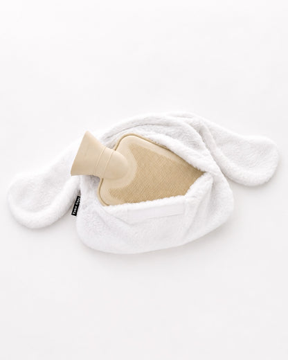 Bouillotte en peluche 3D Cinnamoroll Sanrio faisant office de housse et de range-pyjama blanc.