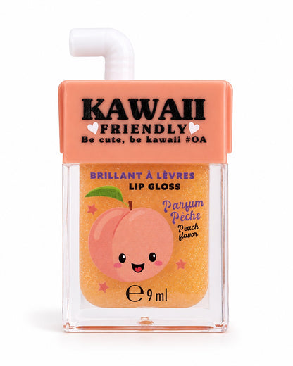 Vue de face du brillant à lèvres pour enfant en forme de petite boîte de jus Kawaii orange, illustré d'une pêche mignonne avec la mention parfum pêche.