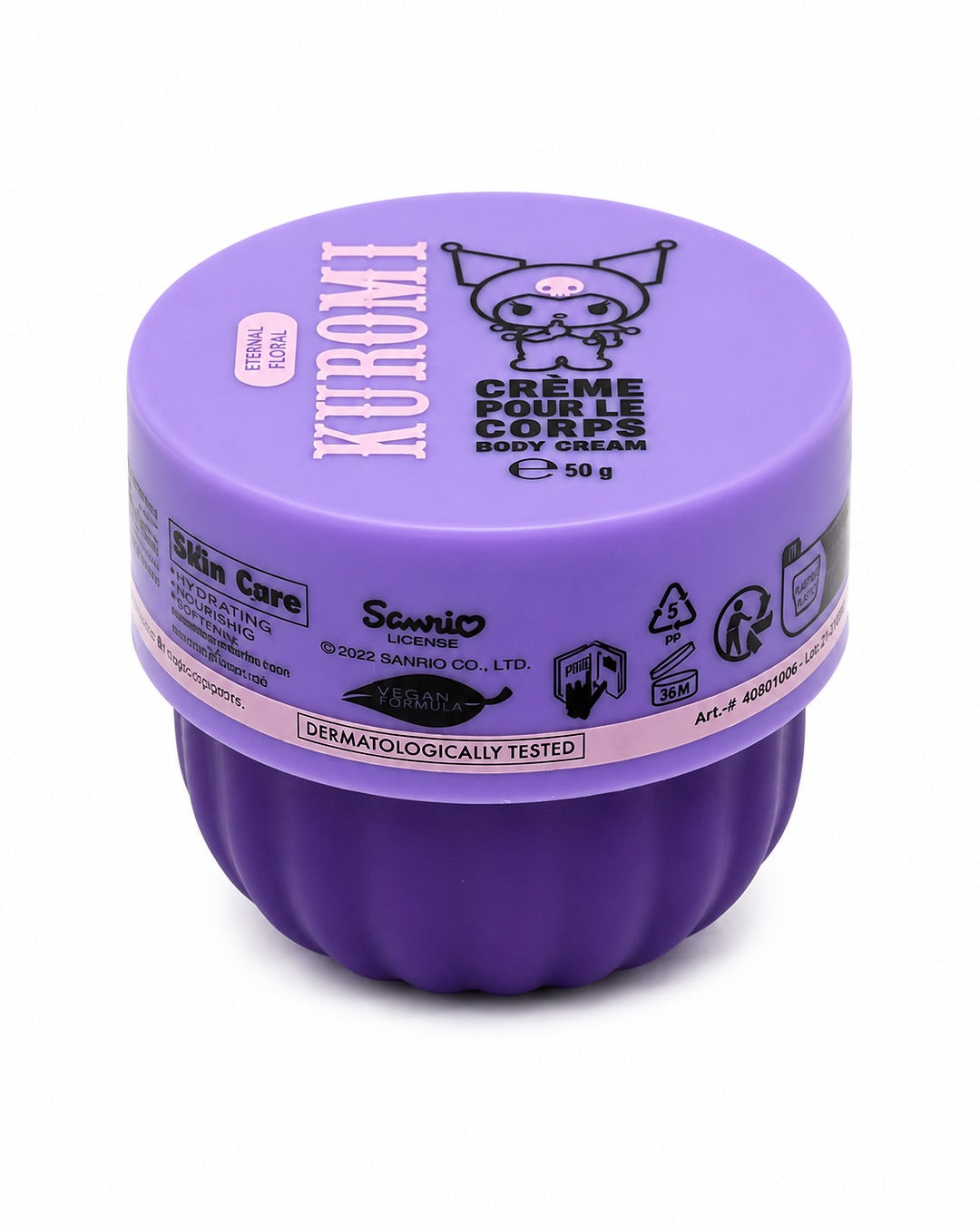Pot de crème violet hydratante pour le corps Kuromi Sanrio au parfum éternel floral avec formule végan avec le dessin de Kuromi sur le couvert.