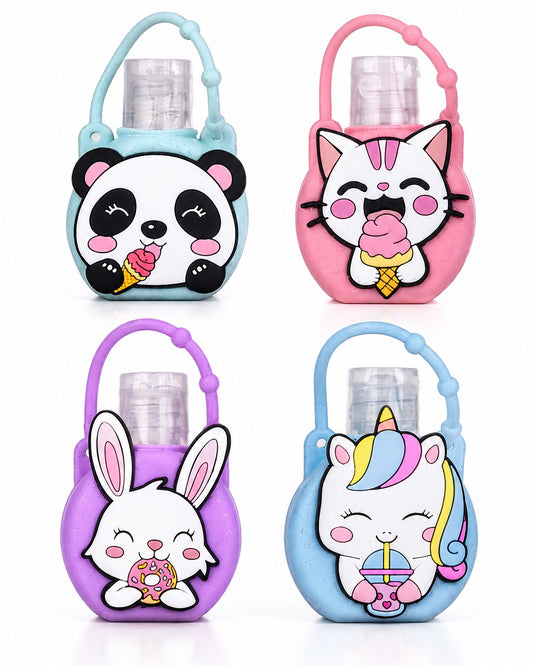 Vue de face du lot de 4 gels désinfectants de poche pour les mains avec leurs étuis en silicone Kawaii en forme de panda, chat, lapin et licorne.