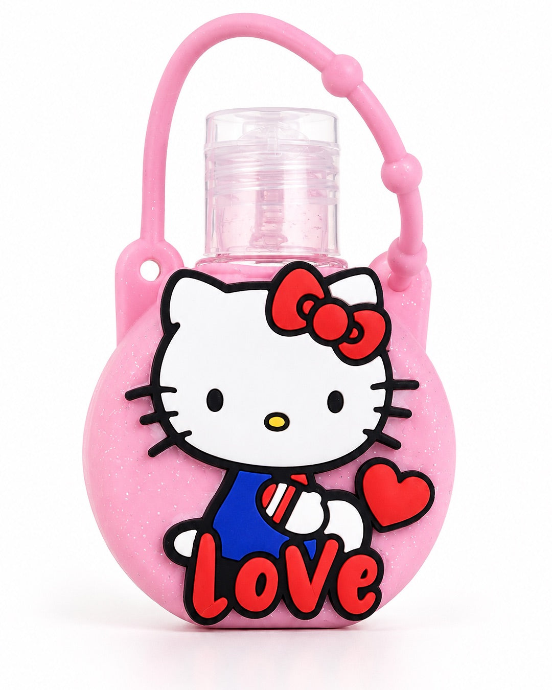Vue de face d’un flacon à presser de gel nettoyant pour les mains Hello Kitty, inséré dans un étui rond en silicone rose pailleté avec une figurine en relief et l’inscription Love.