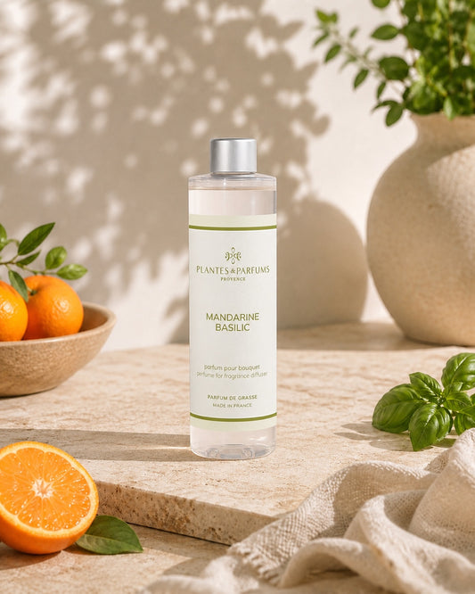Recharge pour bouquet parfumé 200 ml, fragrance Mandarine Basilic de Plantes et Parfums. Ambiance frais. Livraison partout au Canada.