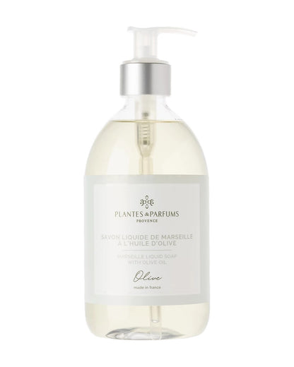 Une bouteille pompe de 500 ml de savon de Marseille liquide, fragrance Olive, Plantes & Parfums.