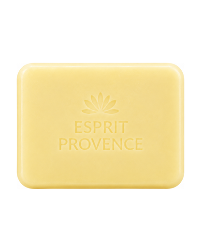 Savon à l’huile d’Amande douce de Provence 140 g, au parfum de Monoï, signé Esprit Provence et enrichi en beurre de karité BIO. Sans son emballage.